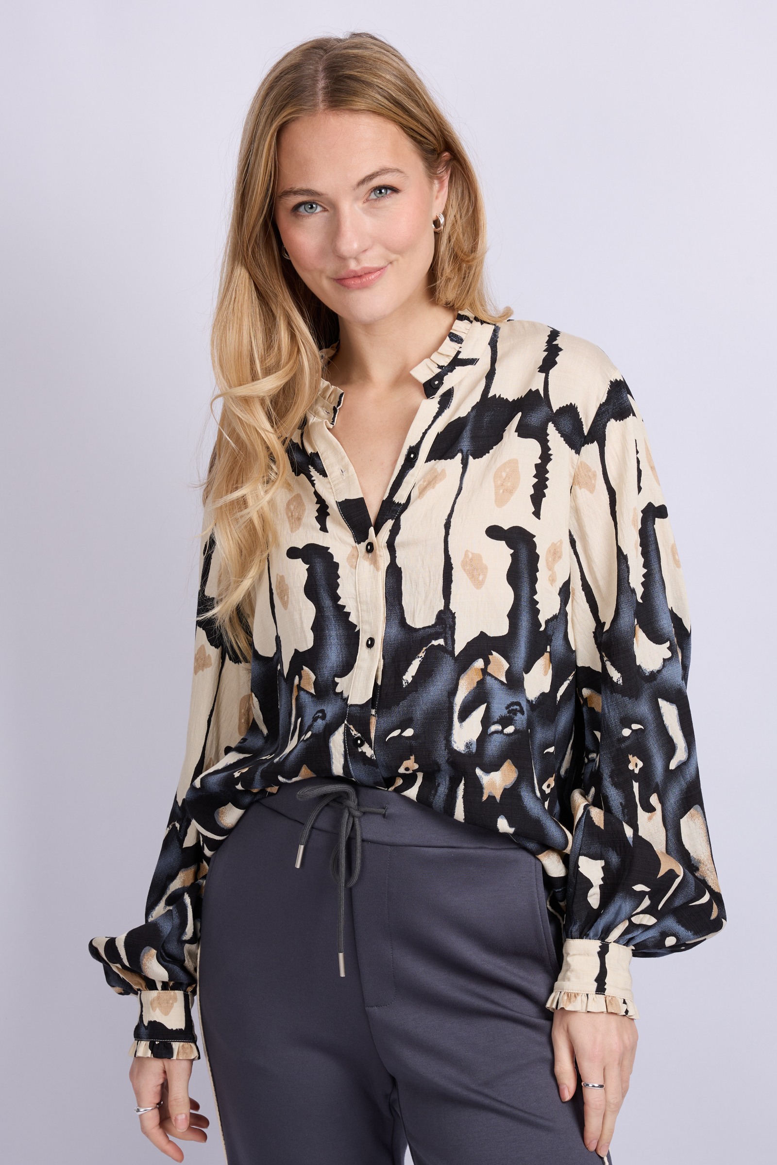 Lara blouse