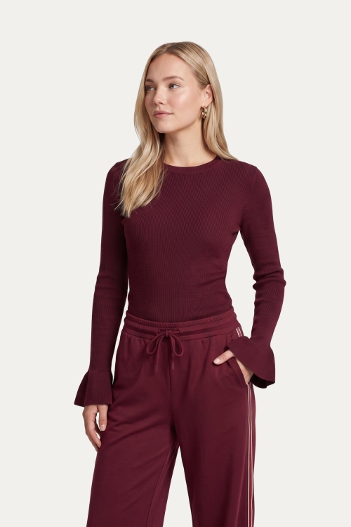 Tatum top