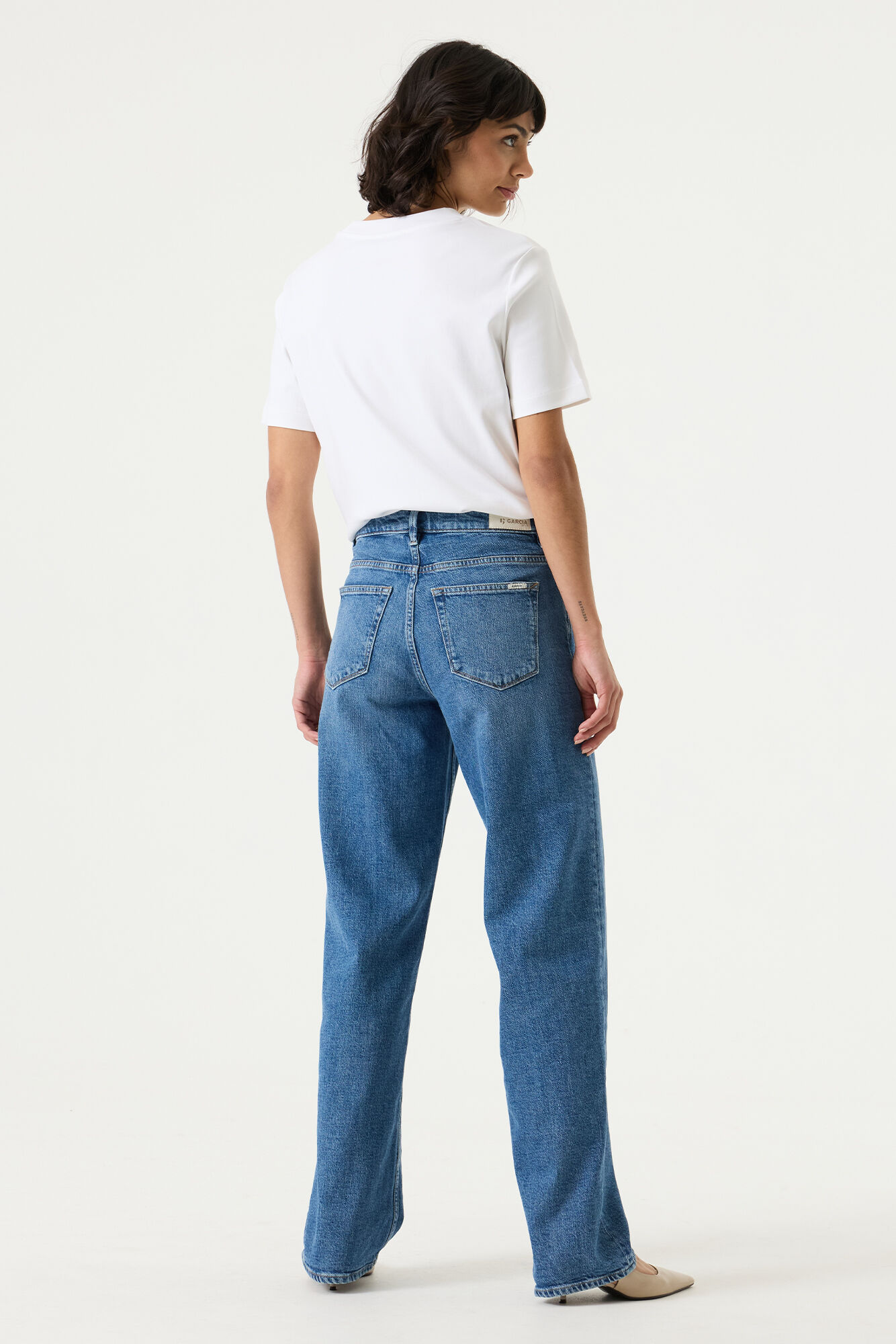 Celia Regular Medium Used - Afbeelding 2