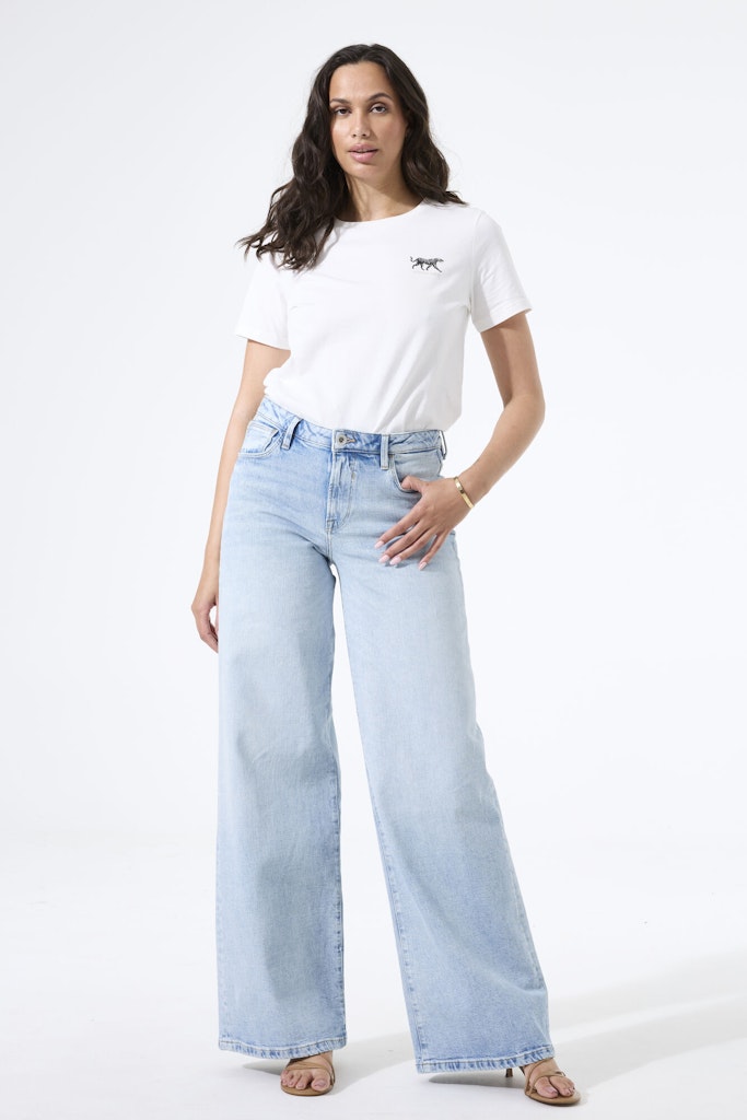 Celia Ultra Wide Lichtblauw