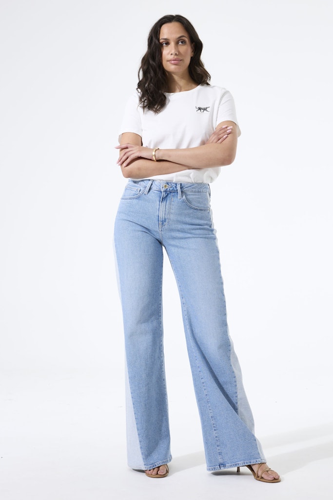Celia Wide Two Denim Colours