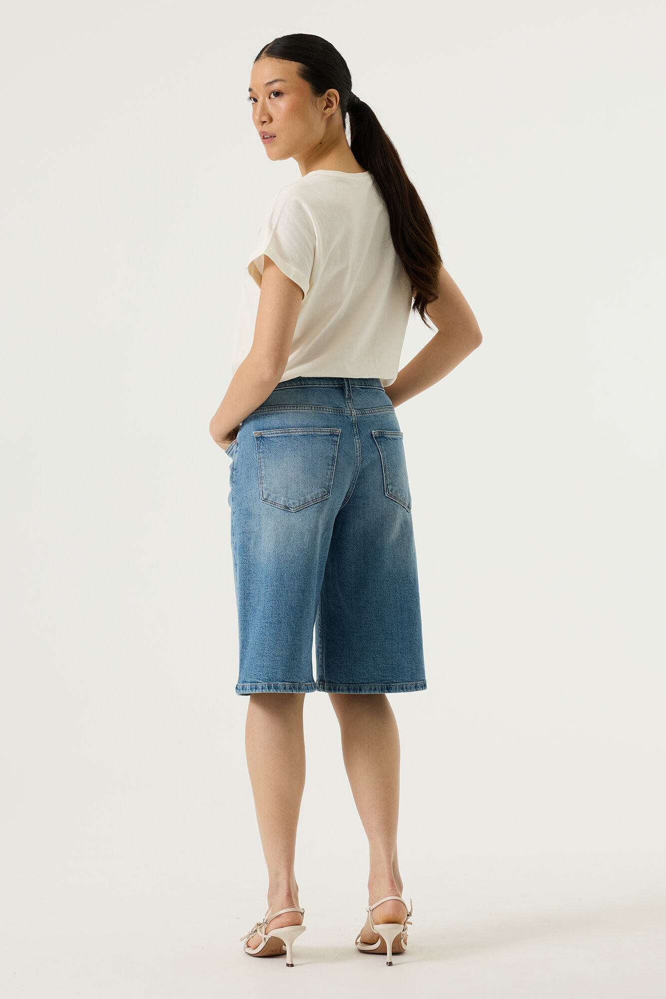Amore In Fiore Tee - Afbeelding 1