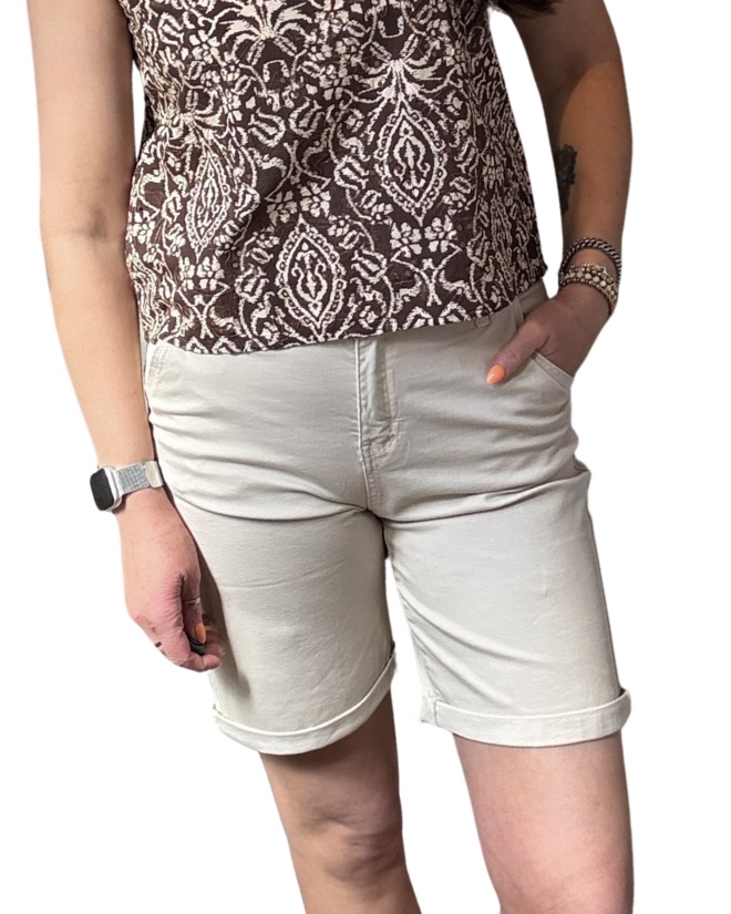 Pirja Short